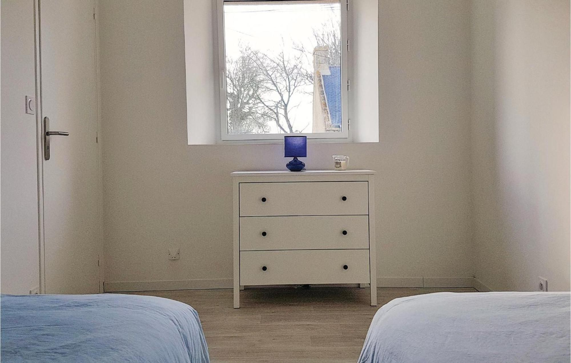Awesome home in Erdeven with 5 Bedrooms&WiFi Buitenkant foto