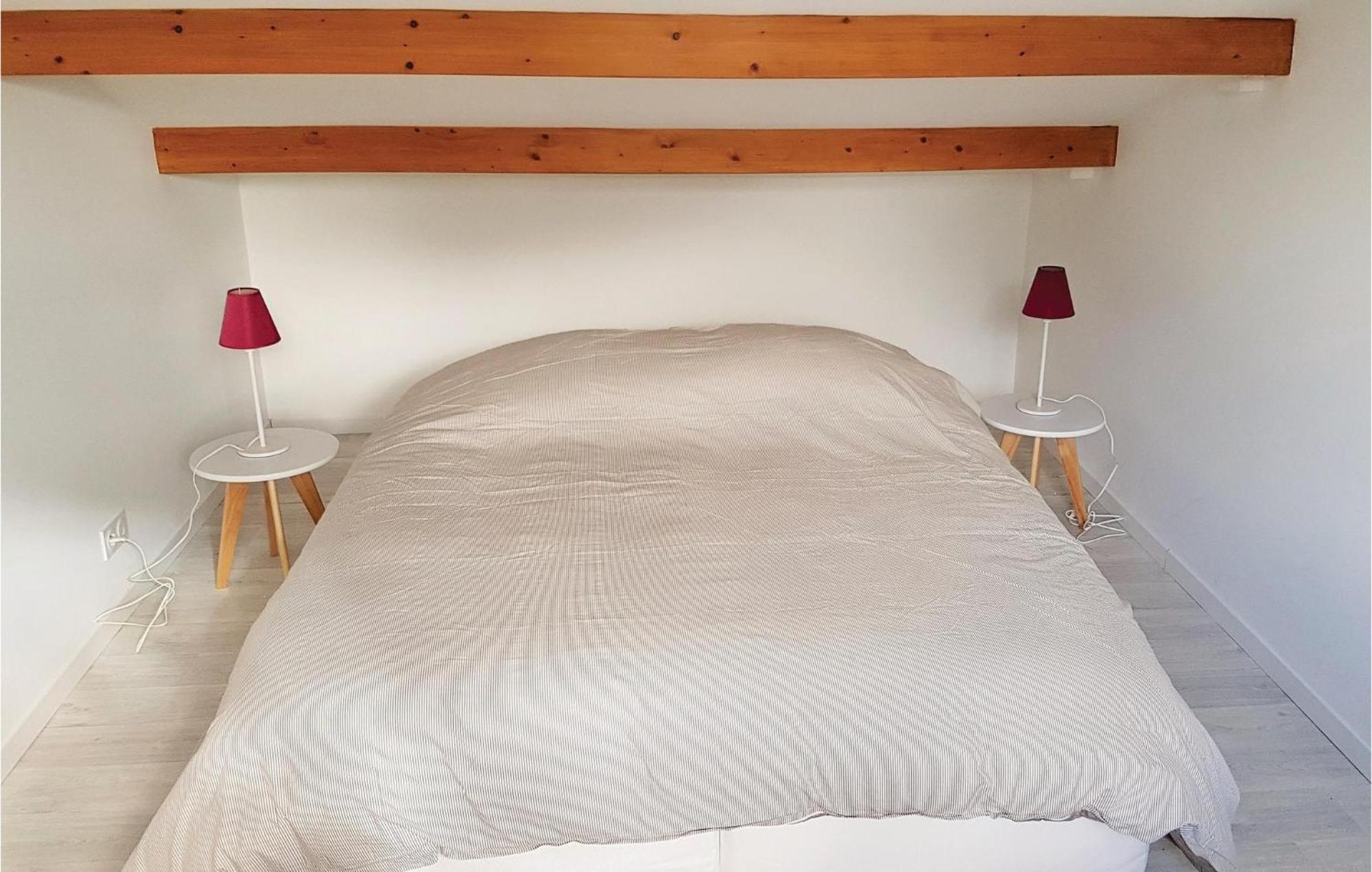 Awesome home in Erdeven with 5 Bedrooms&WiFi Buitenkant foto