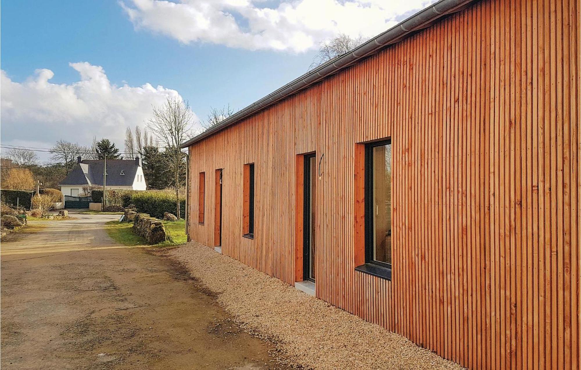 Awesome home in Erdeven with 5 Bedrooms&WiFi Buitenkant foto